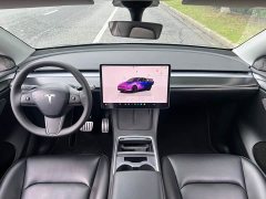 Tesla Model Y Performance All-Wheel Drive - ფოტო 8