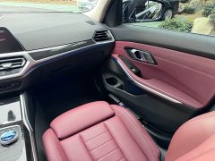 BMW 3 Series 325Li M Sport Package - ფოტო 8