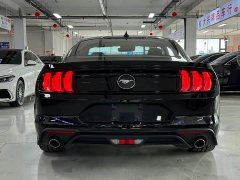 Ford Mustang 2.3T EcoBoost - ფოტო 5