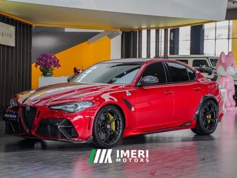 2022 Alfa Romeo Giulia 2021 GTAm - ავტომობილი ჩინეთიდან