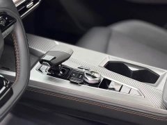 Changan Oushan Z6 Blue Whale 1.5T DCT Smart Leader City Edition - ფოტო 12