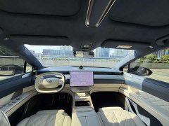 NIO ET9 102kWh Launch Limited Edition - ფოტო 11
