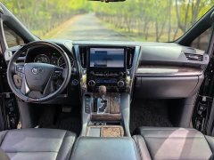 Toyota Alphard 2021 Hybrid 2.5L Premium Edition - ფოტო 15