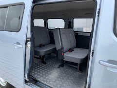 Wuling Yangguang 300km Comfort Passenger Van 75kW - ფოტო 8