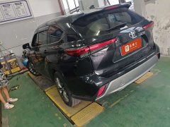 Toyota Highlander 2022 380T AWD Luxury 7-Seater - ფოტო 7