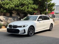BMW 3 Series 325Li M Sport Package - ფოტო 1