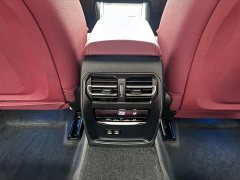 BMW 3 Series 2025 330Li M Sport Night Edition Package - ფოტო 12