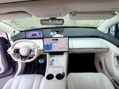 Luxeed Zhiji R7 Extended Range 251km Max - ფოტო 2