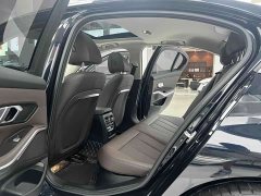 BMW 3 Series 325i M Sport Package - ფოტო 10