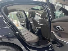 BMW 3 Series 325i M Sport Package - ფოტო 11