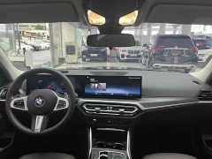 BMW 3 Series 325i M Sport Package - ფოტო 13