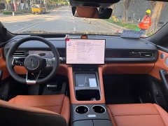 AITO M6 Pure Electric Max - ფოტო 6