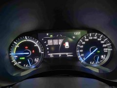 Toyota Crown Venza 2023 2.5L HEV AWD Luxury - ფოტო 12