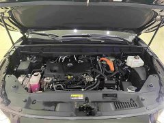 Toyota Crown Venza 2023 2.5L HEV AWD Luxury - ფოტო 13