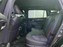 Toyota Crown Venza 2023 2.5L HEV AWD Luxury - ფოტო 6