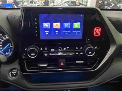 Toyota Crown Venza 2023 2.5L HEV AWD Luxury - ფოტო 9