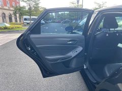 Toyota Avalon 2022 Hybrid 2.5L Luxury - ფოტო 14