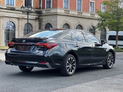 Toyota Avalon 2022 Hybrid 2.5L Luxury - ფოტო 6