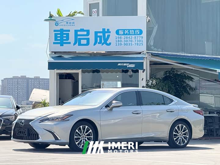 Lexus ES 2020 300h Premium Edition - ავტომობილი ჩინეთიდან