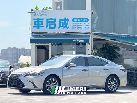 2021 Lexus ES 2020 300h Premium Edition - ავტომობილი ჩინეთიდან