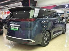 Denza BYD Denza D9 DM-i 1050 Premium - ფოტო 14