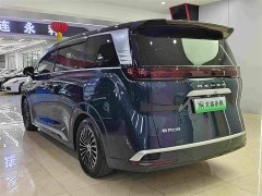 Denza BYD Denza D9 DM-i 1050 Premium - ფოტო 16