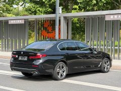 BMW 5 Series 530Li Premier Luxury Package - ფოტო 7