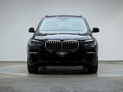 BMW X5 xDrive 30Li Luxury M Sport Package - ფოტო 2