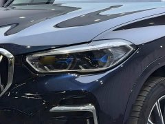 BMW X5 xDrive 30Li Luxury M Sport Package - ფოტო 4