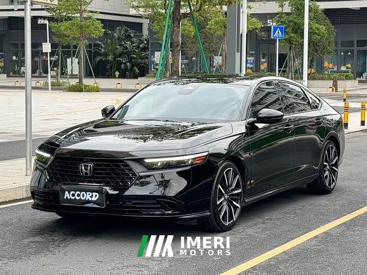 Honda Accord 260TURBO Premier - ავტომობილი ჩინეთიდან