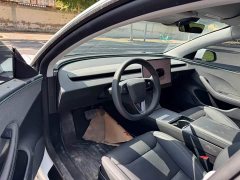 Tesla Model 3 Rear-Wheel Drive - ფოტო 4