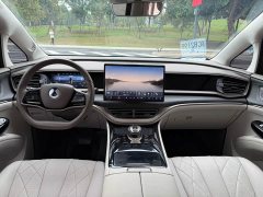 Denza BYD Denza D9 2022 EV 600 AWD Flagship - ფოტო 4