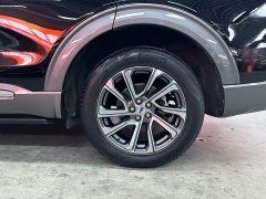 Ford Explorer EcoBoost 285 AWD Fashion Plus 7-Seater - ფოტო 18