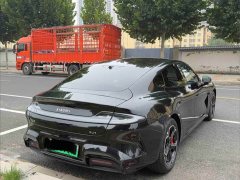 Xiaomi SU7 Rear-Wheel Drive Standard Edition - ფოტო 8