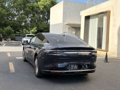 Buick Zhijing L7 Extended Range Avvia - ფოტო 7