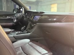 Cadillac XT6 2.0T Six-Seat FWD Luxury - ფოტო 18