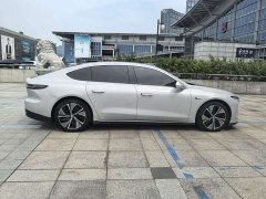 NIO ET7 75kWh Executive - ფოტო 8