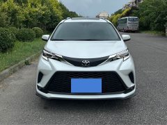 Toyota Gravia 2.5L Hybrid Comfort Edition - ფოტო 2