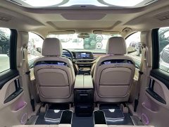 Buick GL8 Land Executive Cabin Comfort DG Edition - ფოტო 19