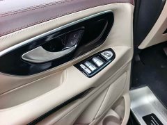 Mercedes-Benz Vito 2.0T Business Edition 7-Seater - ფოტო 5