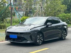 Lynk & Co Geely Lynk & Co 03 2026 1.5T DCT Halo - ფოტო 1
