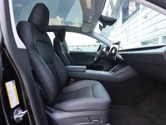Tesla Model Y Long Range All-Wheel Drive - ფოტო 20
