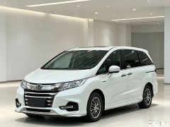Honda Odyssey 2.0L Sharp Comfort Edition - ფოტო 1