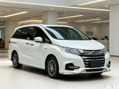 Honda Odyssey 2.0L Sharp Comfort Edition - ფოტო 3