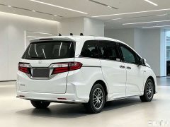 Honda Odyssey 2.0L Sharp Comfort Edition - ფოტო 4