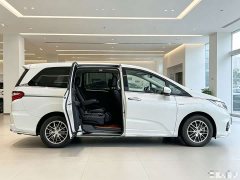 Honda Odyssey 2.0L Sharp Comfort Edition - ფოტო 8