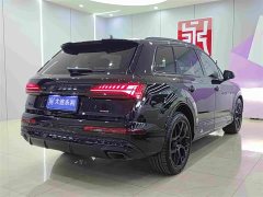 Audi Q7 45 TFSI quattro S line Black Warrior Edition - ფოტო 5