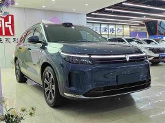AITO M7 1.5T Intelligent Driving RWD Ultra 6-Seater - ფოტო 4