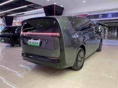 Li Auto MEGA Home Family Edition - ფოტო 18
