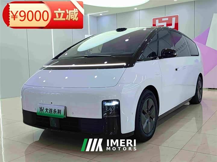 Li Auto MEGA Home Family Edition